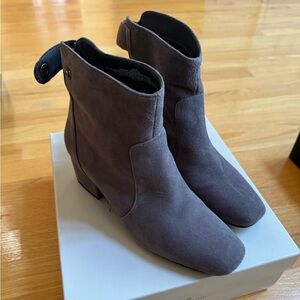 Blondolino Suede Boots